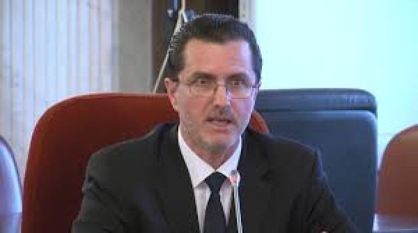 banescu daca situatia se va inrautati slujba de paste va putea fi urmarita doar la trinitas tv