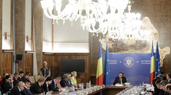 statul si a mancat bugetul inaintea crizei