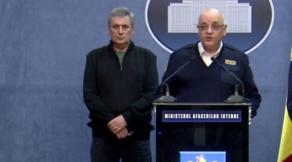 marcel vela si secretarii de stat despescu si arafat sustin o declaratie de presa la ora 14 00