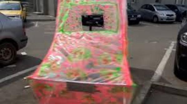 un tanar din buzau a creat prima izoleta electrica din romania a folosit o pentru a si lua mancare