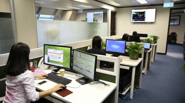 statul salveaza 5 din buget prin solidaritatea functionarilor