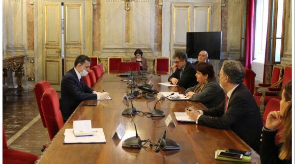 urmeaza un nou val de plecari la munca afara