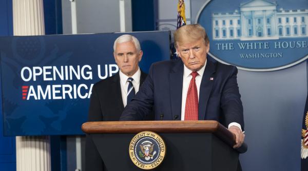 trump suspenda imigratia in sua