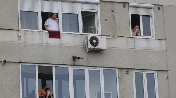 romanii locuiesc cei mai inghesuiti in case din ue