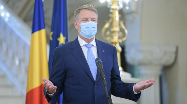 klaus iohannis persoanele de peste 65 de ani pot iesi din casa intre orele 7 00 11 00 si 19 00 22 00