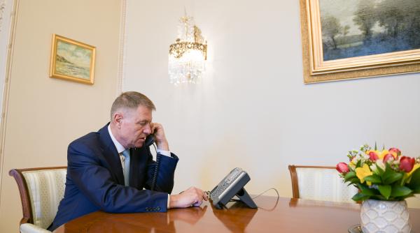 iohannis a discutat telefonic cu macron despre medicii romani care lupta contra covid 19 in franta