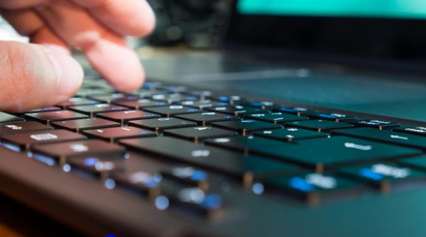 nu ne grabim sa ne intoarcem la munca