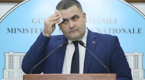 corvetele plutesc pe culoarele tribunalelor