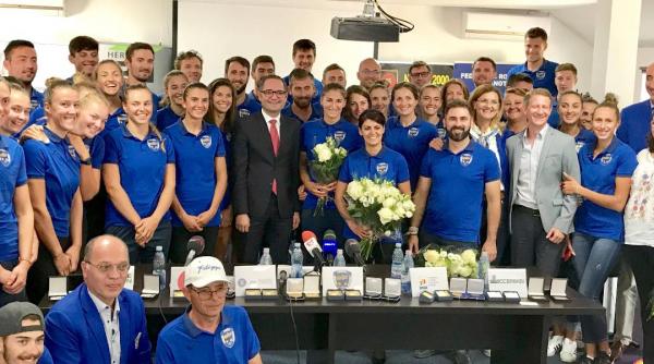 lotul roman de canotaj reia pregatirea