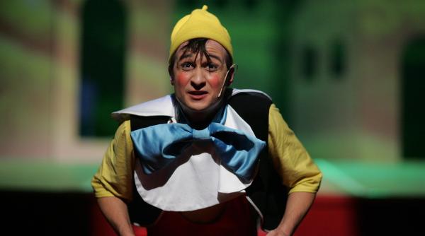 spectacole online pentru copii si adulti programate de teatrele din capitala in urmatoarea saptamana