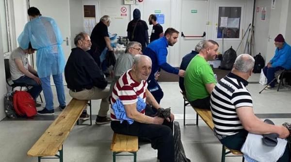 scandal la un centru de carantina din galati nu suntem gunoaiele voastre nu mancam laturi