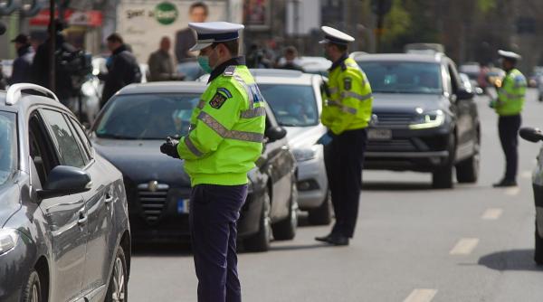 care sunt variantele guvernului si ale presedintelui iohannis pentru a institui restrictii in acest weekend