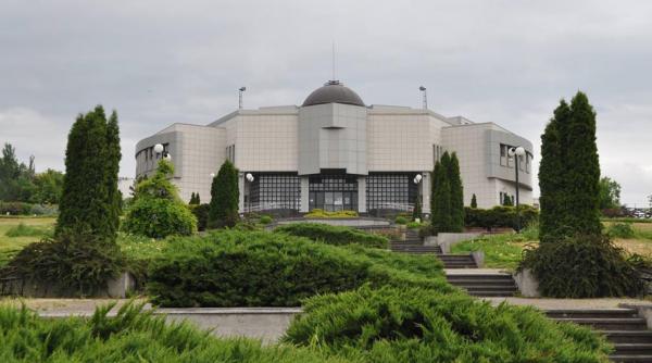 gradina botanica si parcul zoo din galati se redeschid pentru public vineri 15 mai