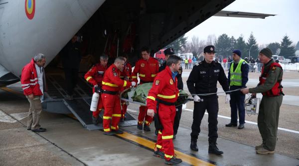 o aeronava militara va aduce 400 000 de masti din turcia