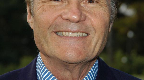 doliu la hollywood a murit un cunoscut comediant