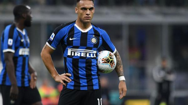 tranzactie galactica fc barcelona ofera sapte jucatori pentru lautaro martinez