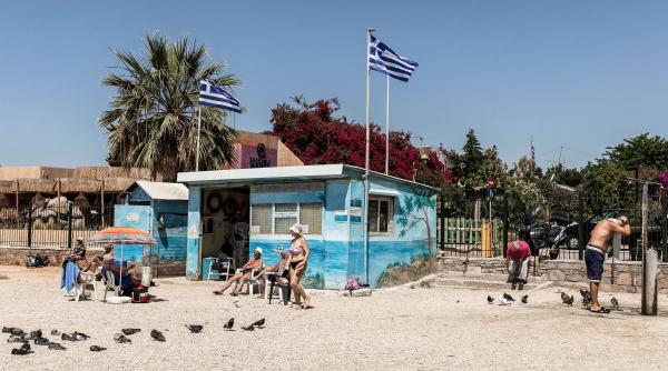 grecia relaxeaza restrictiile antiepidemice in cazul hotelurilor