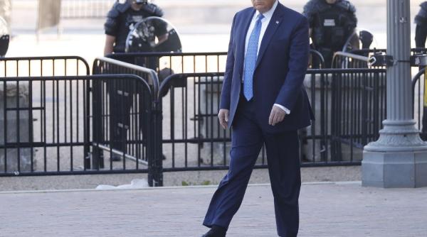 china rade ca trump s a ascuns de protestatari