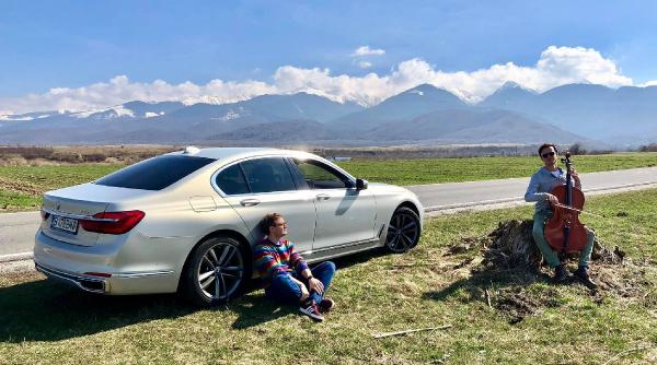 vlogoncello cu violoncelul la drum prin ardeal