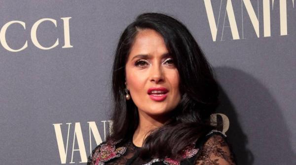 salma hayek a incheiat un contract preferential cu hbo max