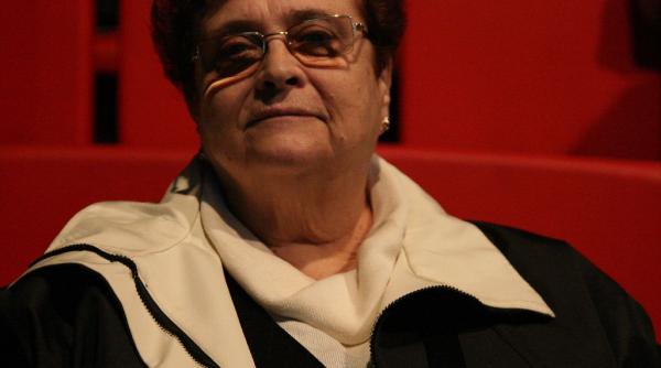 scriitorul radu cosasu si monteuza cristina ionescu omagiati la gala premiilor gopo 2020