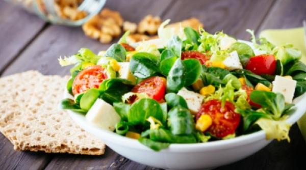 alimentele care nu dauneaza siluetei inainte de culcare