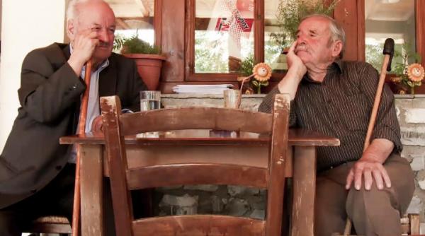 40 de filme premiate din intreaga lume si peste 224 000 de vizualizari pe astra film online