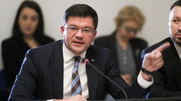 alexe la evenimentul recycle now conference managementul deseurilor nu inseamna sa maturam strada si tot ce colectam sa ducem la groapa de gunoi