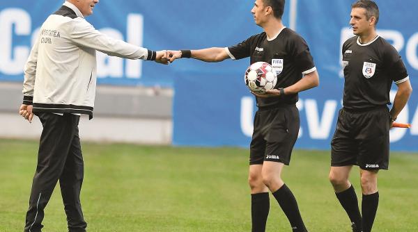 u craiova este doar la mana ei