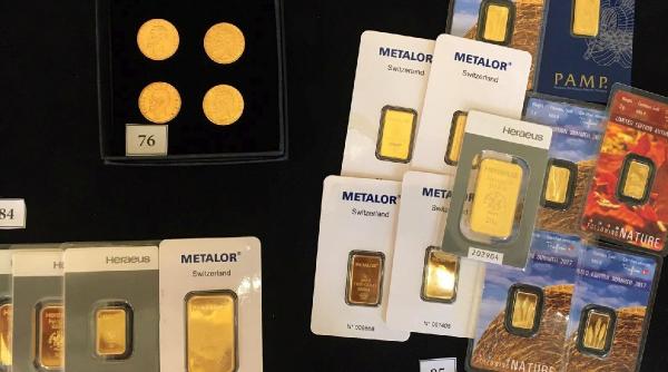 200 kilograme de aur si argint in licitatie