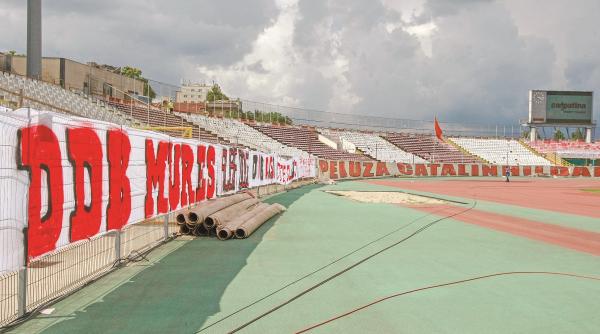 rebranding la dinamo cainii rosii sunt lanternele rosii