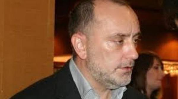 afaceristul sorin strutinsky condamnat la 10 ani si 8 luni inchisoare dat in urmarire nationala