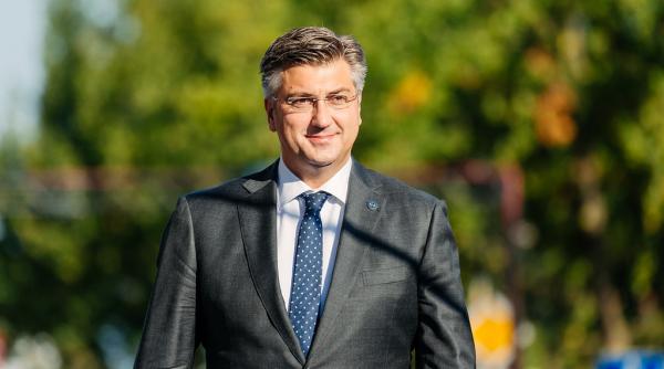 patidul conservator al premierului andrej plenkovic invingator la alegerile parlamentare din croatia