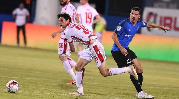 se ascut sabiile in play out