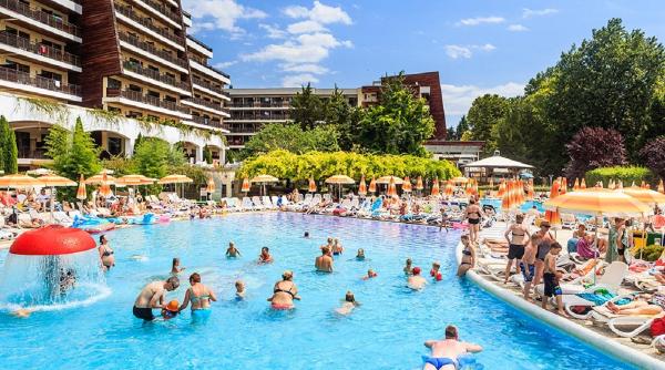 adaptare la noile reguli pachet turistic si test covid inclus