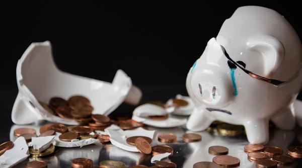 romanii mai saraci in comparatie cu vecinii