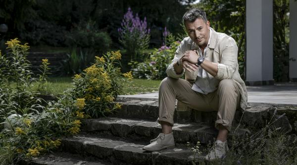 prezentator surpriza pentru cel de al saselea sezon burlacul