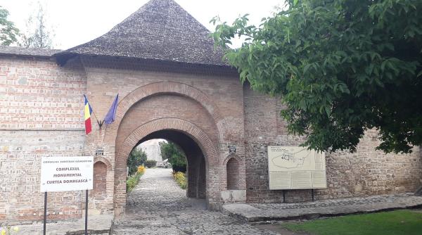 bucuresti targoviste sinaia spre muntii bucegi