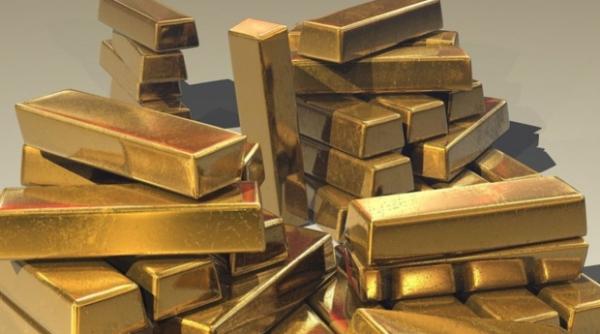 ora aurului record istoric batut peste 1 940 dolari uncia