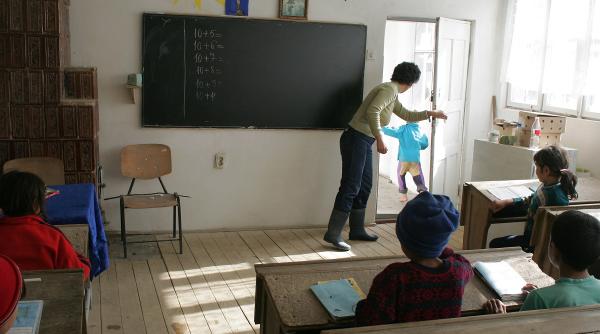 proiect 500 de lei pe an pentru elevii nevoiasi