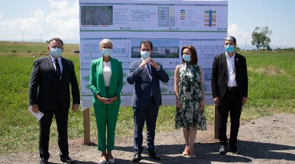 presedintele forumului german bratianu s a intoarce in mormant daca ar vedea ce fac unii liberali