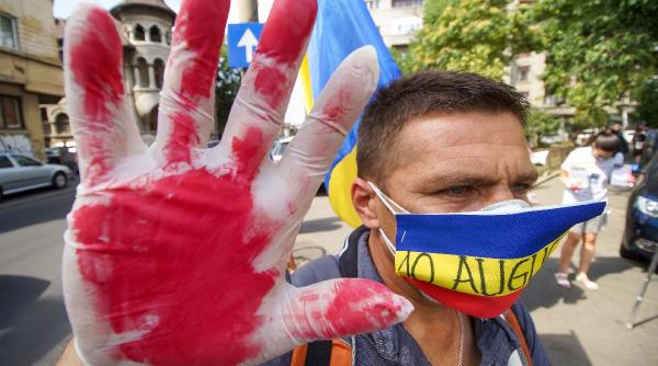 periplu rezist pe la institutii in ziua judecarii redeschiderii dosarului 10 august