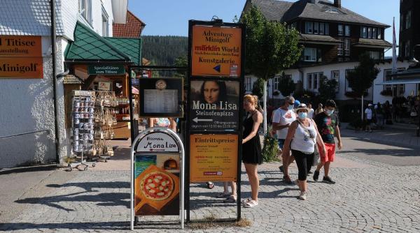 germania pune masca elevilor