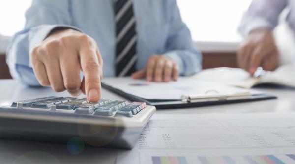 pandemia si fiscul lucrul la distanta ridica si probleme de fiscalitate