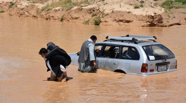 cel putin 162 de morti in urma inundatiilor produse in afganistan