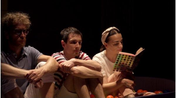 zilele unteatru online primul teatru independent care a transmis spectacole live revine pe ecranele din toata tara