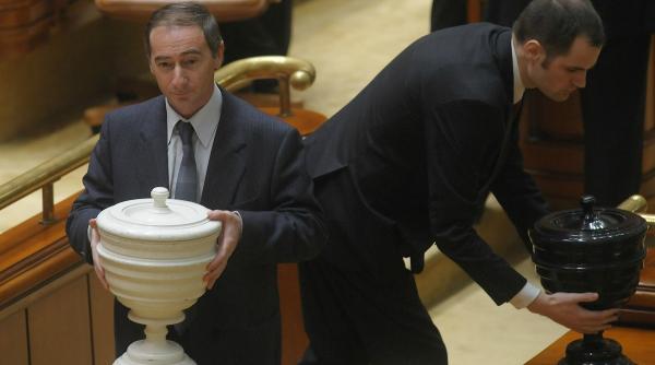 ziua z in parlament tensiuni intre partidele din opozitie inaintea votului motiunii