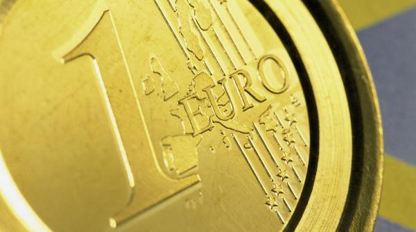 nou record in epoca orban euro peste 4 85 lei