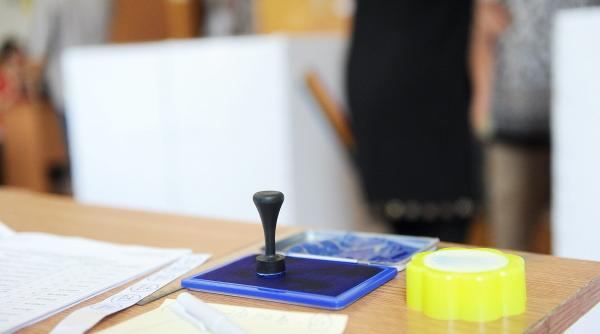 parlamentul ales intr o singura zi si in strainatate votul poate fi exercitat pana la ora 23 59