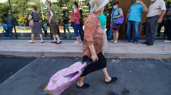 pensionarii la limita pierderii